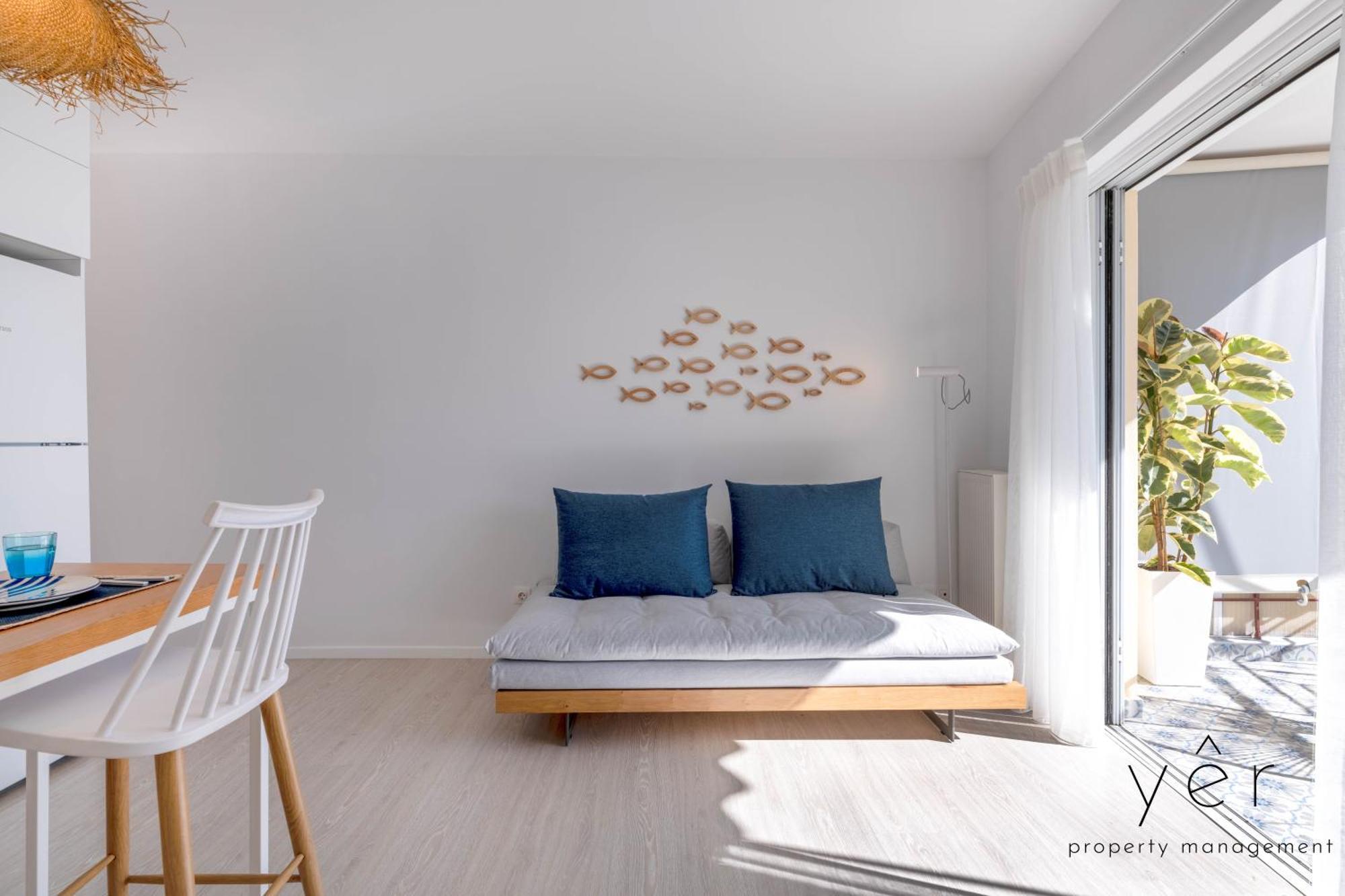 Shell-charm W/sea View & Parking Apartment